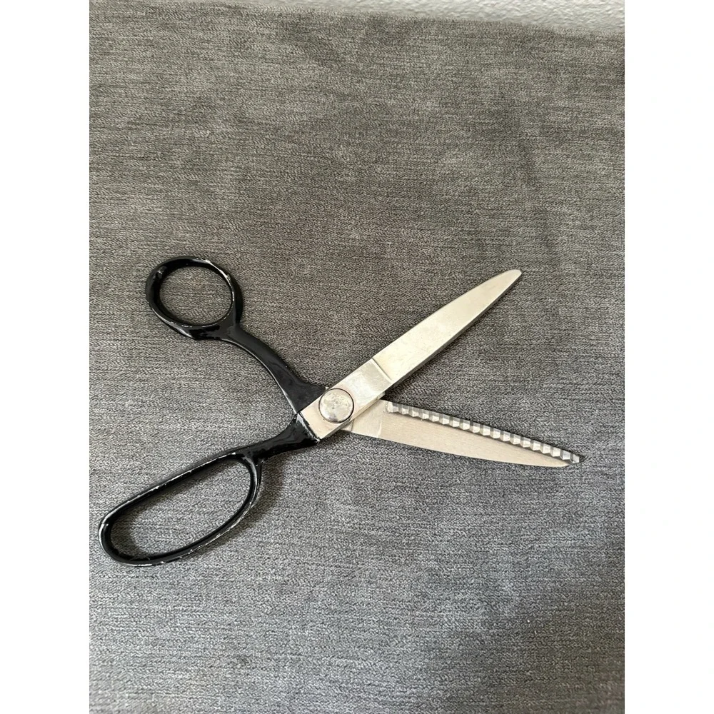 Vintage‎ WISS SHEARS SCISSORS 1970408-2286874 Zig Zag USA Pinking Sewing Crafts